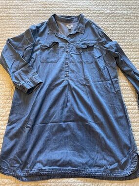Women's Blue Chambray Shirt Dress - Long Sleeve